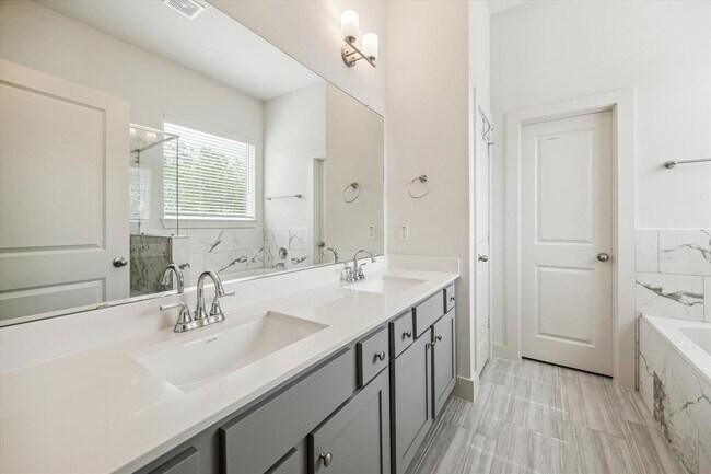 Building Photo - 9452 Kerrwood Ln