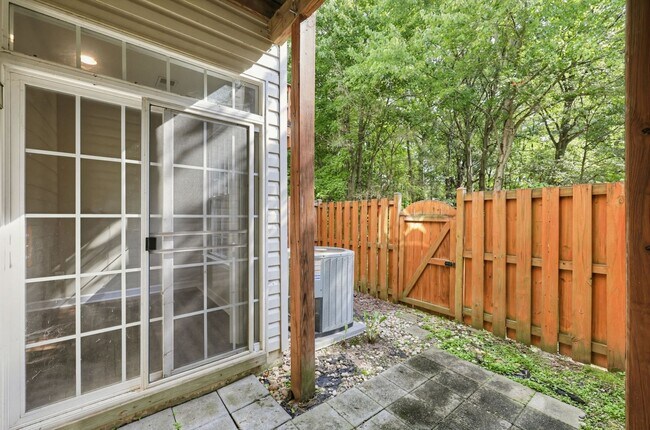 Building Photo - 7589 Great Swan Ct