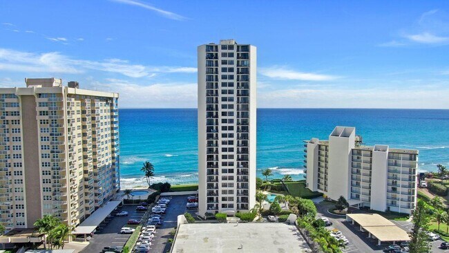 Building Photo - 5420 N Ocean Dr