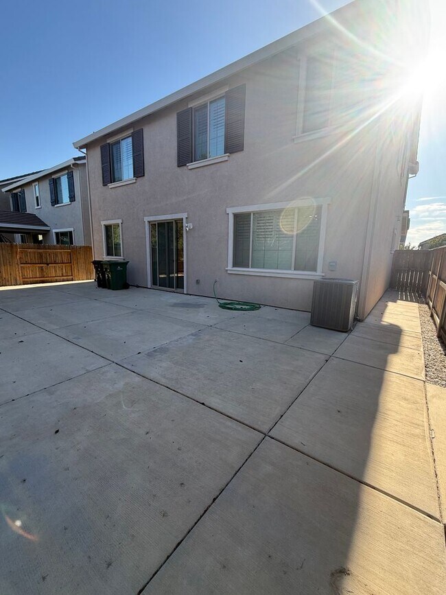Building Photo - 3223 Le Bourget Ln