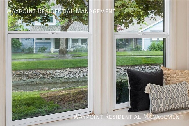 Building Photo - 3108 Woodbrook Pl