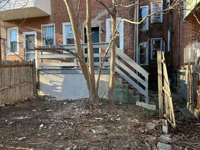 Building Photo - 5824 Florence Ave