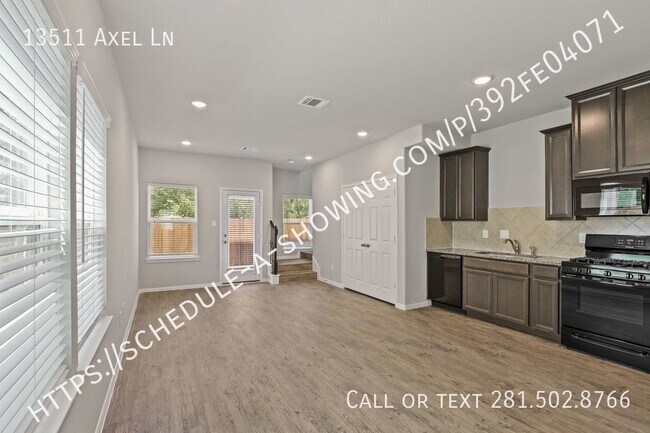 Building Photo - 13511 Axel Ln