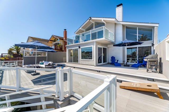 Building Photo - 3810 W Hemlock St