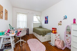 Building Photo - 52 Brighton Ave