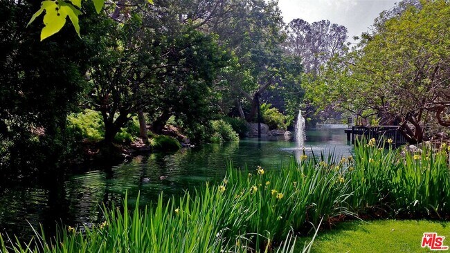 Building Photo - 5109 Raintree Cir