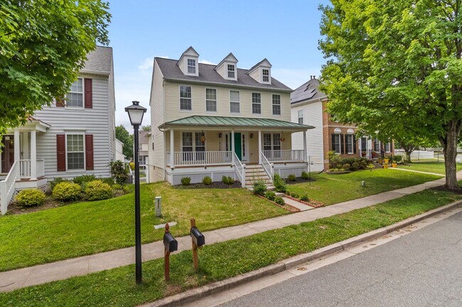 Building Photo - 19028 Noble Oak Dr