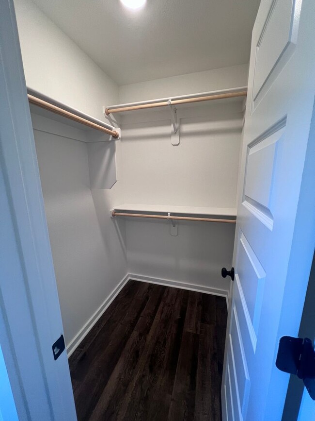 Building Photo - New Beginnings Start with AMRR: Now Pre Leasing with Move-In Special!