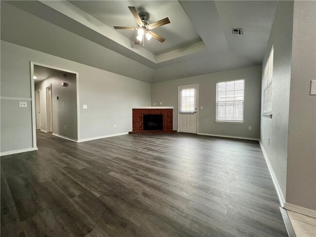 Building Photo - 2004 S Old Wire Rd