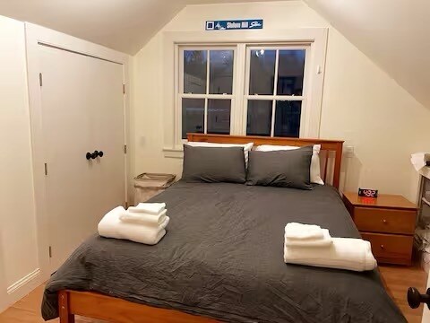 Bedroom 2 - 15 Coopers Lndg