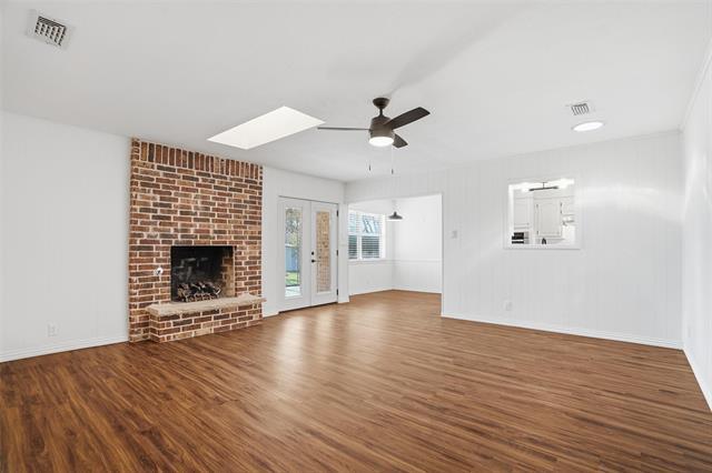 Building Photo - 8013 Carrick St