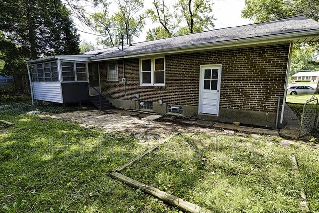 Building Photo - 9650 Cutler Dr