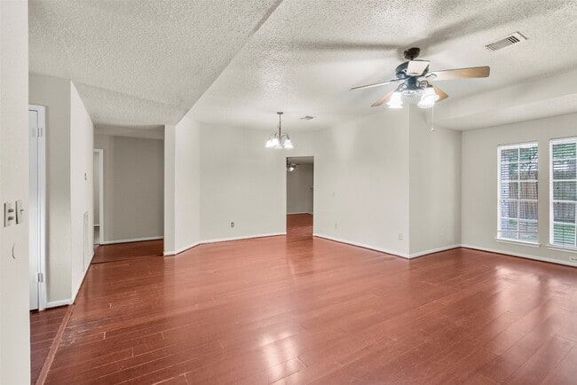 Building Photo - 9230 Wandsworth Dr