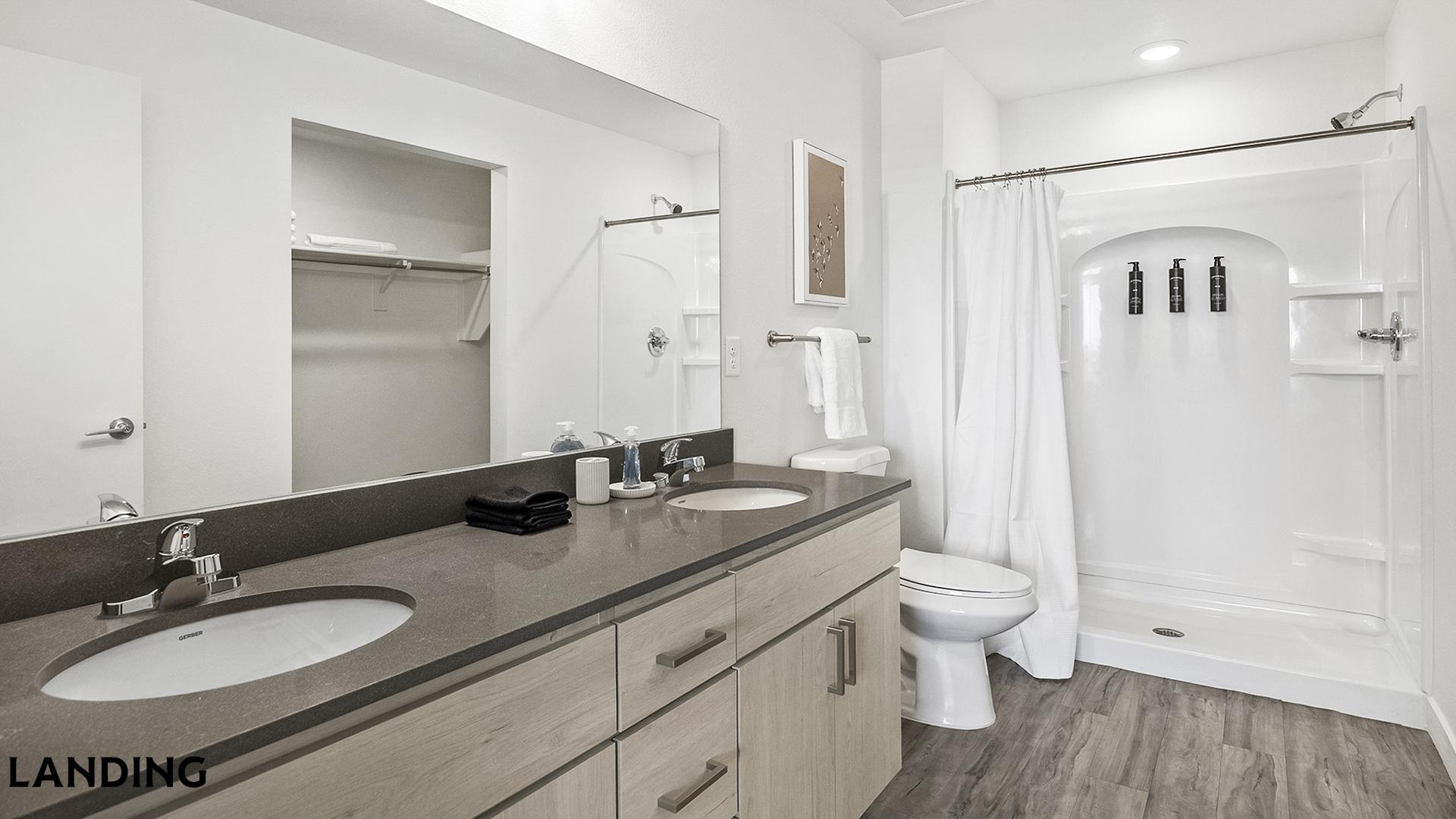 Building Photo - 1760 S Crismon Rd