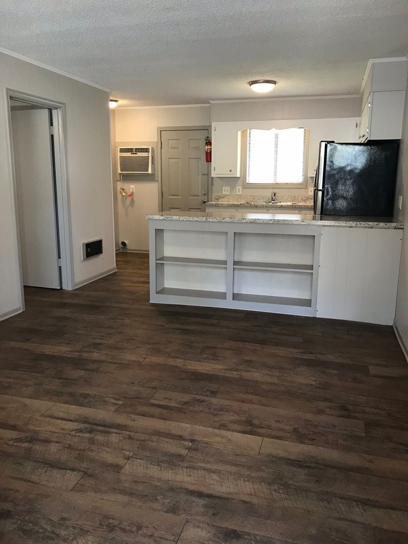 Interior Photo - Cedar Lane Cottages