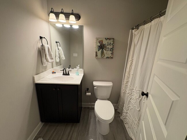 Building Photo - 3384 Shandy Rd