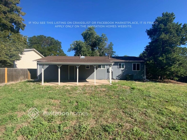 Building Photo - 15984 E Bates Pl