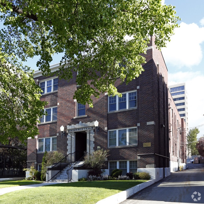 Building Photo - The Armista Condos