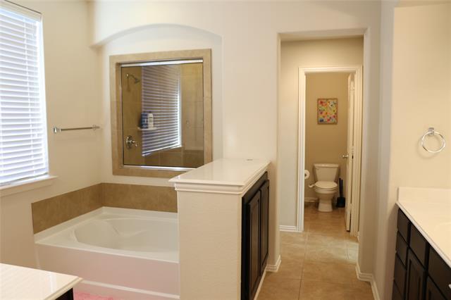 Building Photo - 506 Fairland Dr