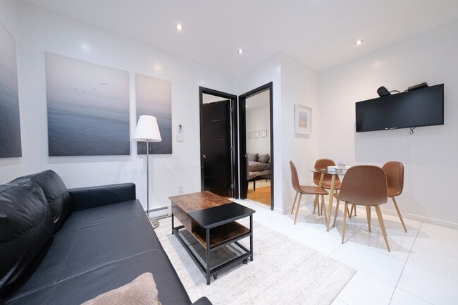 Building Photo - 5 W 101st St