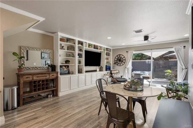 Building Photo - 8178 Santa Inez Dr