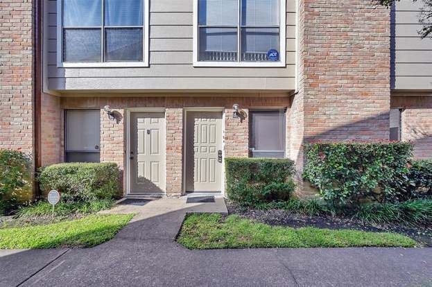 Building Photo - 2100 Wilcrest Dr