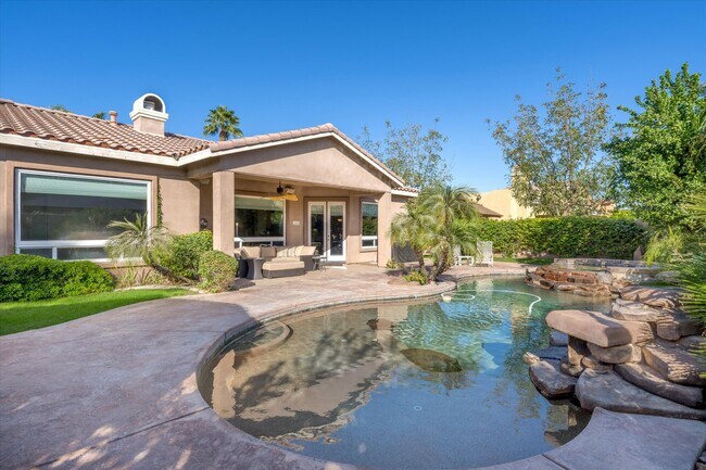 Building Photo - 52274 Shining Star Ln
