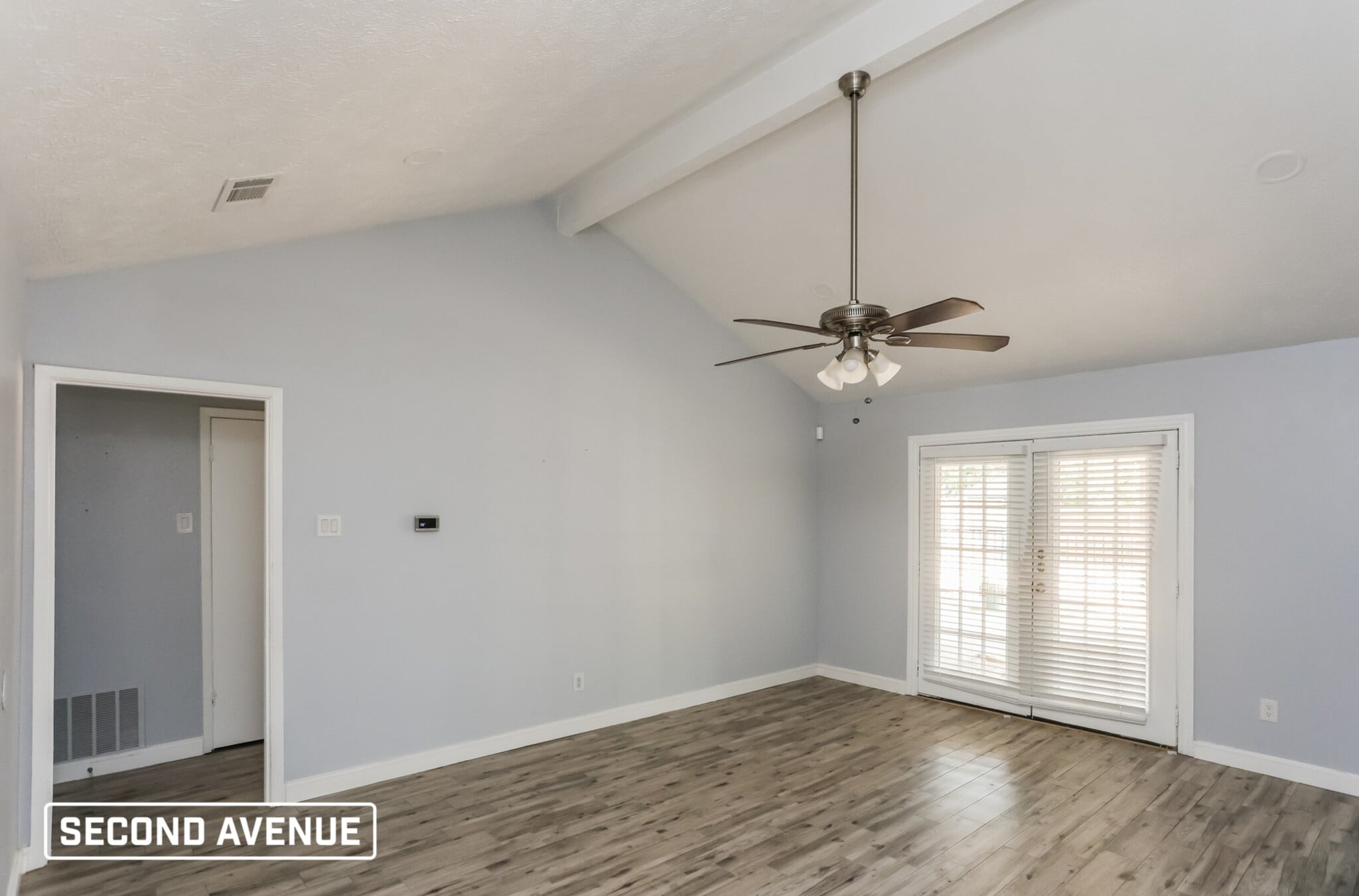 Building Photo - 1614 Hillwood Dr