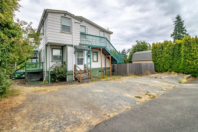 Building Photo - 14402 56th Ave S