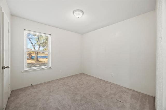 Building Photo - 1237 N Knowles Dr
