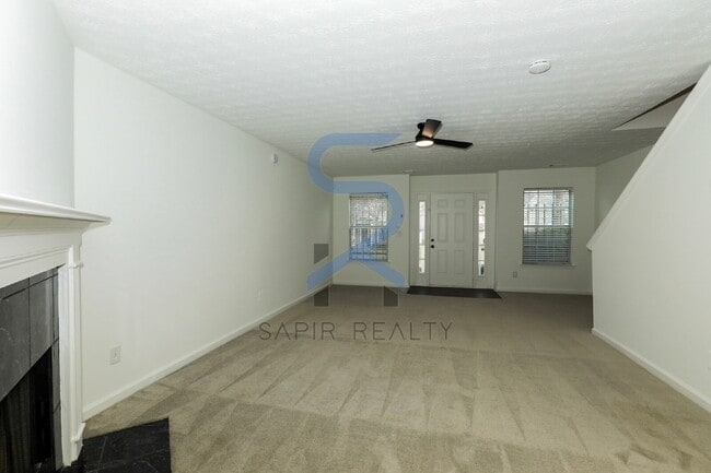 Building Photo - Relax in Total Tranquility – Stylish 2BR Home in Decatur 30034