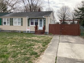 Building Photo - Cozy & Updated 3-Bedroom Home in Aberdeen,...