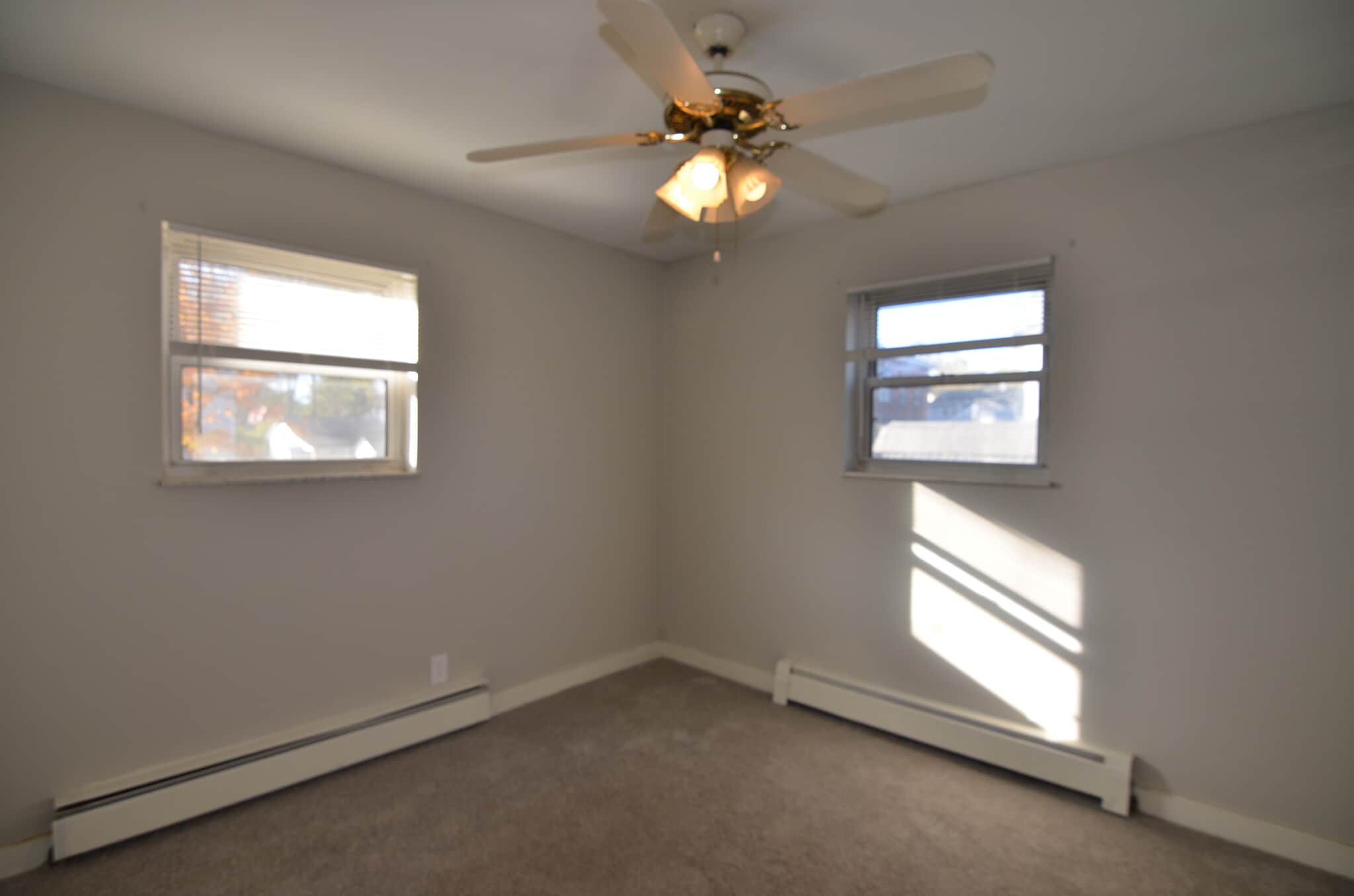 Building Photo - 252 Hartwell Ave