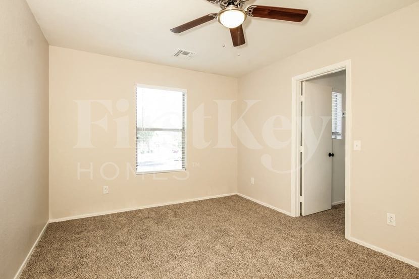 Building Photo - 2127 S Luther