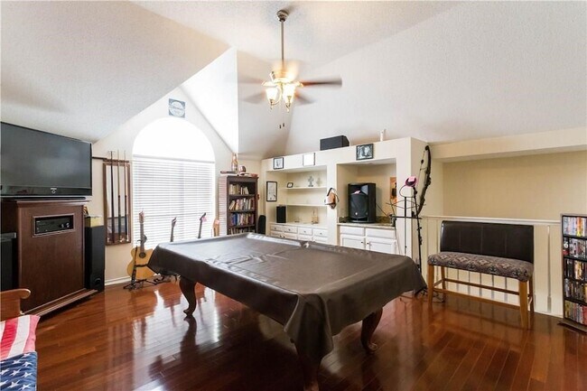 Building Photo - 6103 Crystalwood Ct