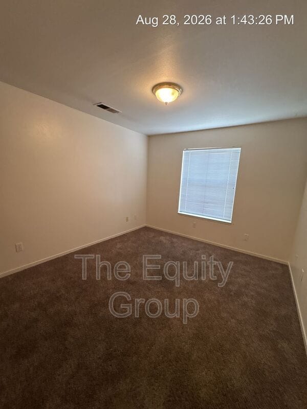 Building Photo - 2633 S Maselli St
