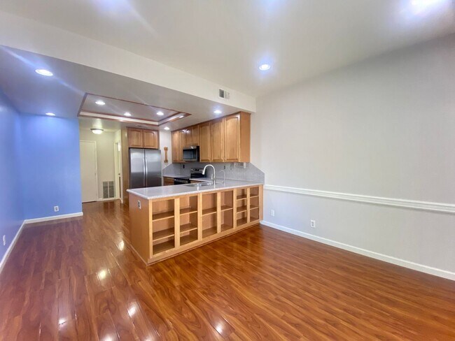 Building Photo - Beautiful Ardenwood home with Loft Availab...