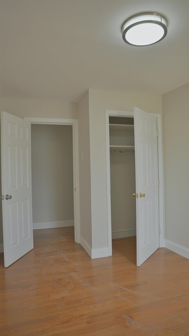 Building Photo - 363 Avenue A