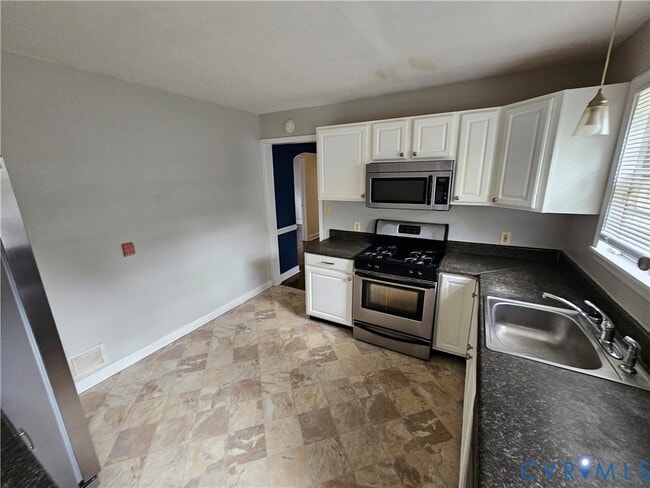 Building Photo - 523 Meriwether Ave