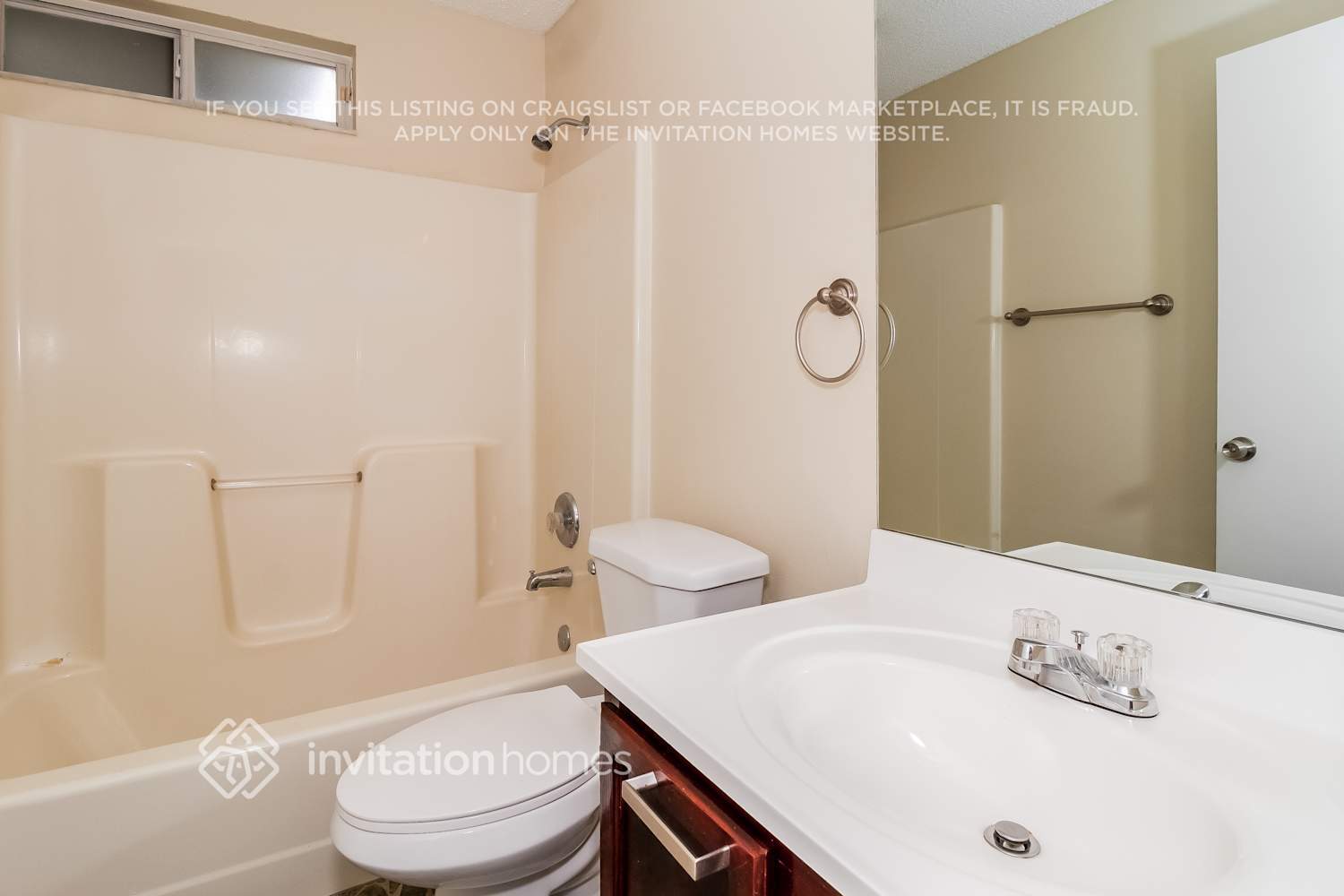 Building Photo - 9857 Red Clover Ave