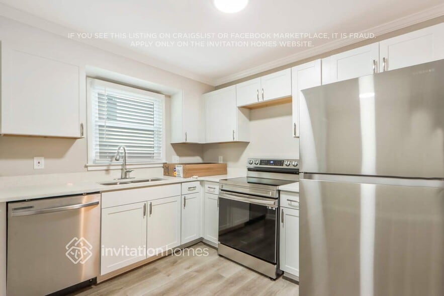 Building Photo - 1358 Briers Dr