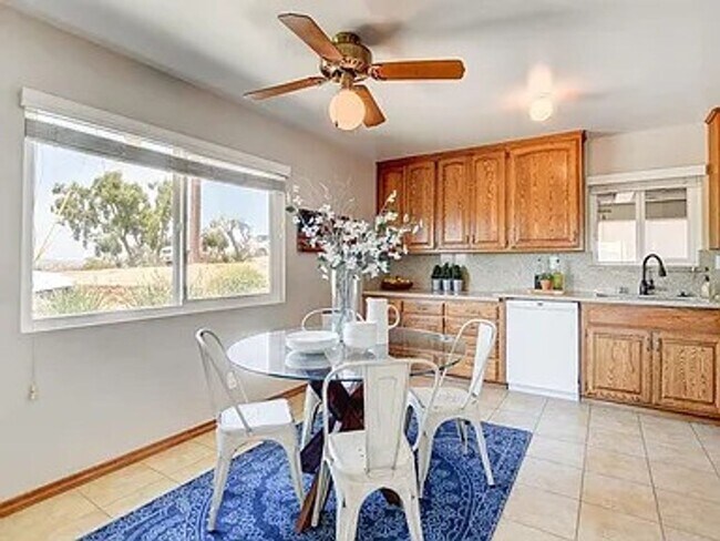 Building Photo - Stunning Home in Granite Hills! 4 Bed 2.5 ...