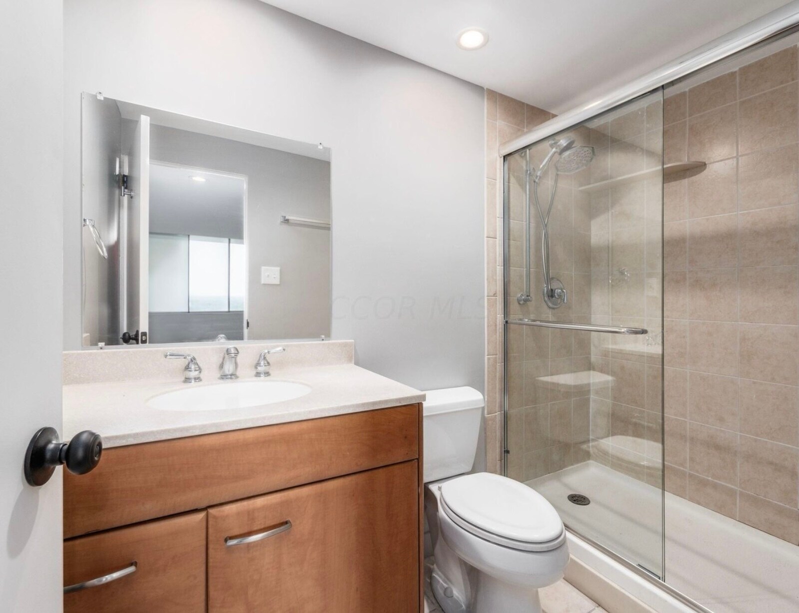 Building Photo - 1000 Urlin Ave