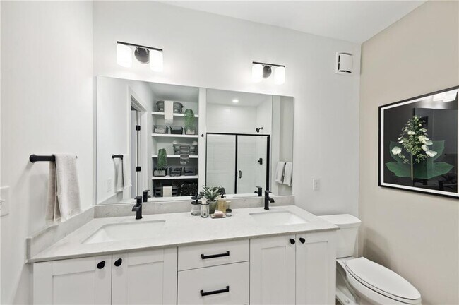 Building Photo - 2945 Cumberland Mall