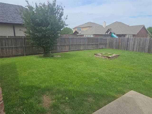 Building Photo - 3925 Hanna Rose Ln