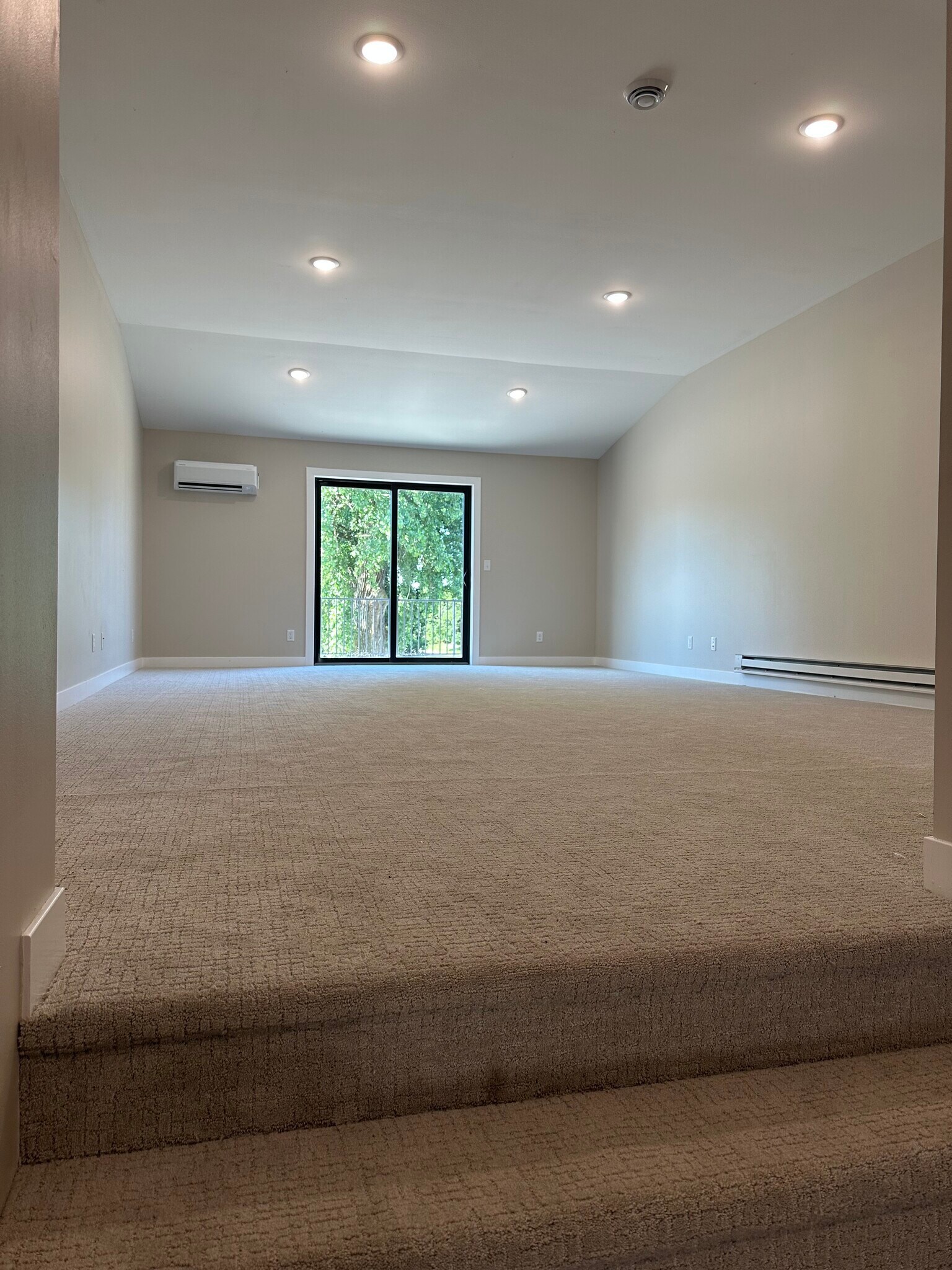 Building Photo - 1502 Lower Trentwood Cir