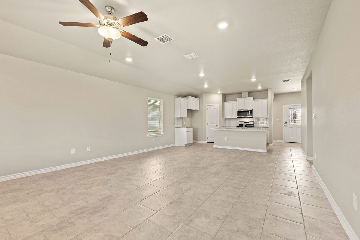 Building Photo - 7906 Lariat Toss Dr