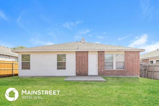 Building Photo - 16201 Blanco Ln