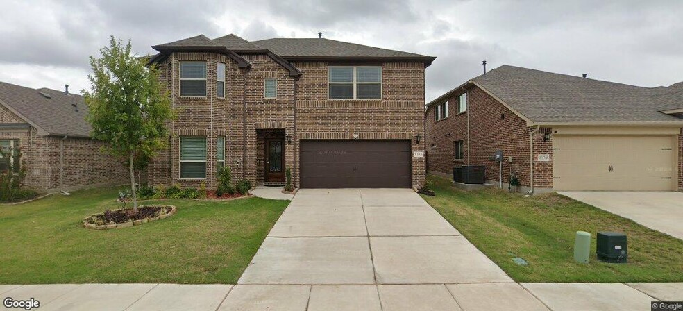 Primary Photo - 1135 Saddle Ridge Dr