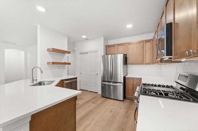 Building Photo - 8581 N Orch Ct
